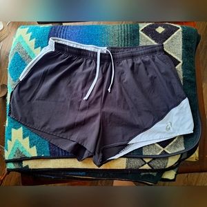 ASICS Motion Dry shorts